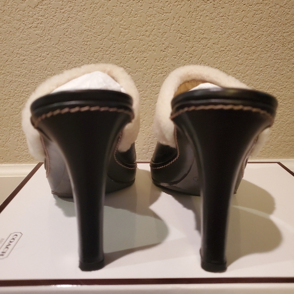 COACH SHEARLING MULES - Picture 3 of 5